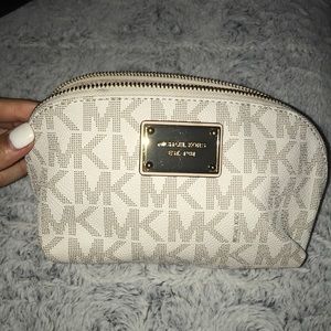 Michael Kors makeup bag! Never used